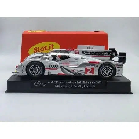 SLOT.IT 1-32 AUDI R18 E-TRON QUATTRO NO. 2 - 2ND 24HRS OF LE MANS - 2012 CA38B