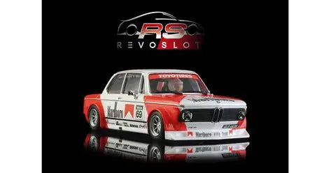 REVO SLOT 1-32RSBMW 2002 NO. 69 MARLBORO RS0295
