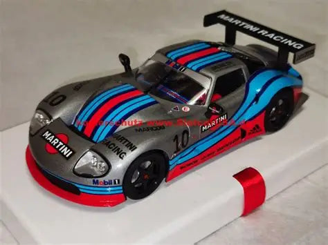 REVO SLOT 1-32 MARCOS LM600 GT2 - NO.10 MARTINI SILVER RS0075