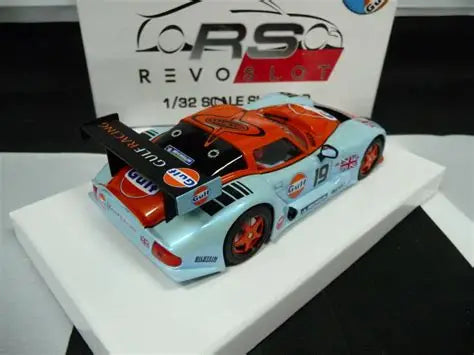 REVO SLOT 1-32 – MARCOS LM600 – GULF NO.19 RS0070