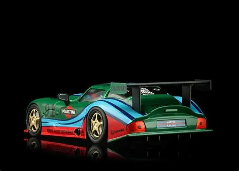 REVO SLOT 1-32 – MARCOS LM600 – MARTINI GREEN NO.91 RS 0073